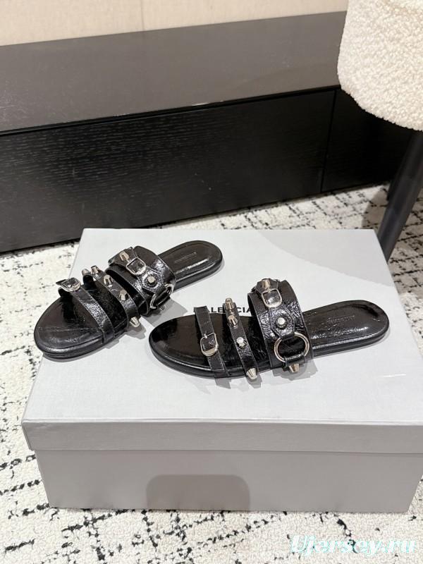 Balenciaga Cagole Metal Studded Sandals Series - KFY00260