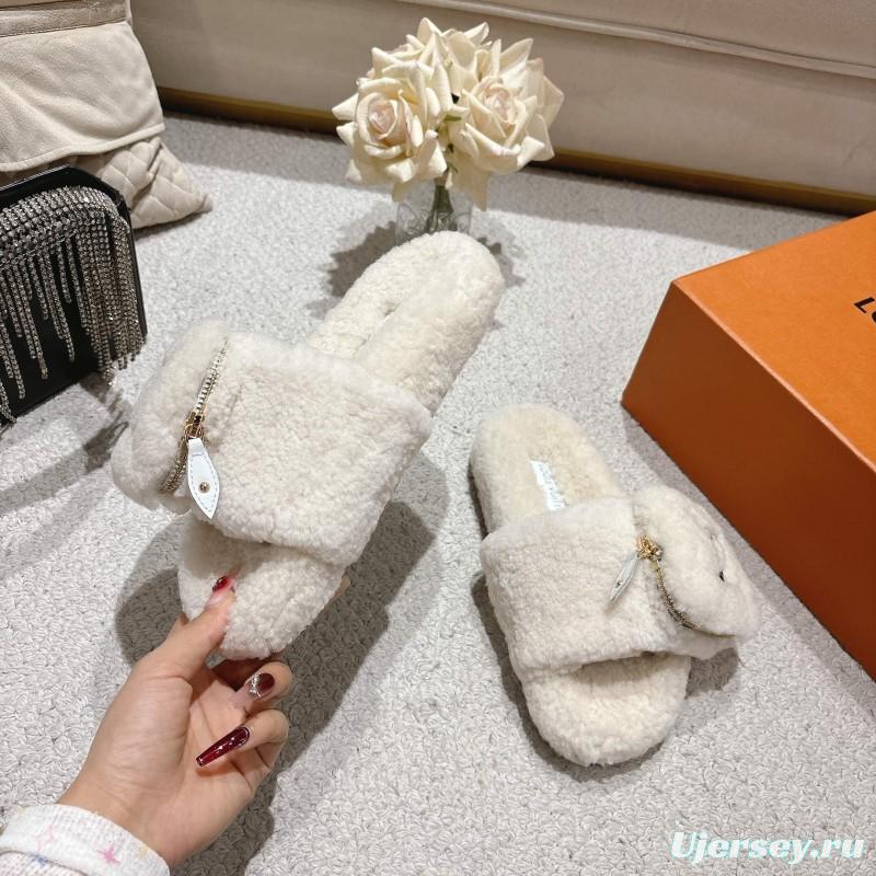 L牌 Wool Lazy Slippers - LY00260