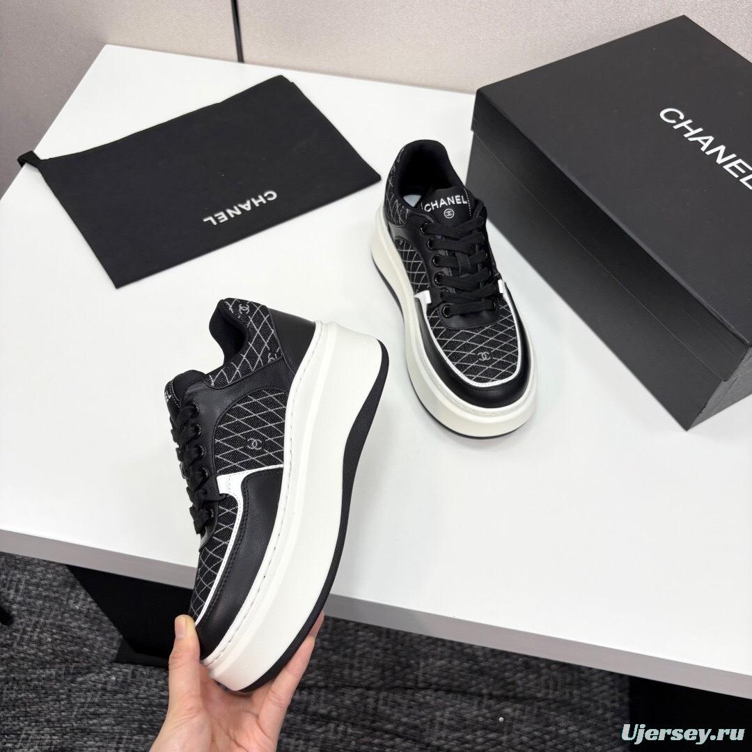 Chanel 2025 SS Panda Casual Sneakers - LY00340