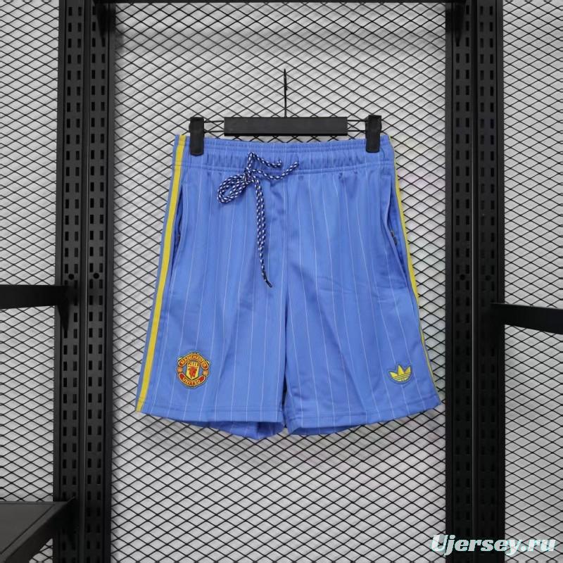 Retro Player Version  1990/91 Manchester United Third Sky Blue with Pinstripe Pattern Shorts