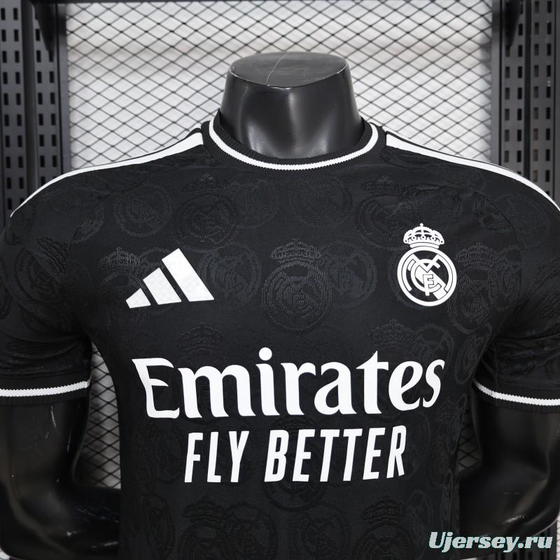 25/26 Player Version Real Madrid Black with Subtle Crest Pattern Jersey