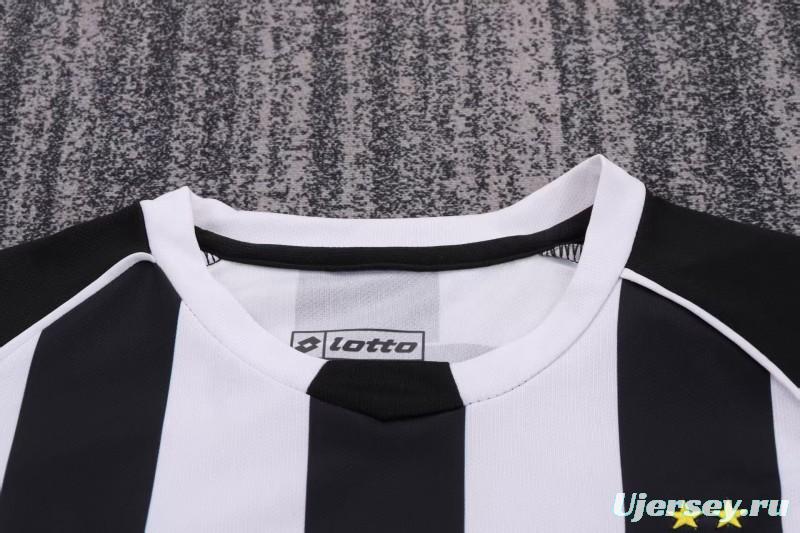 Retro Kids 02/03 Juventus Black White Home Jersey