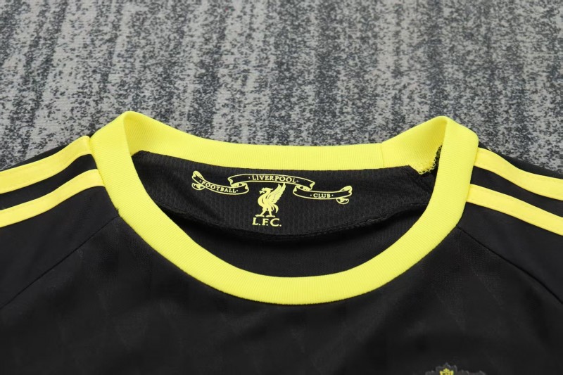 Retro 2010/11 Kids Liverpool Black & Yellow Away Jersey
