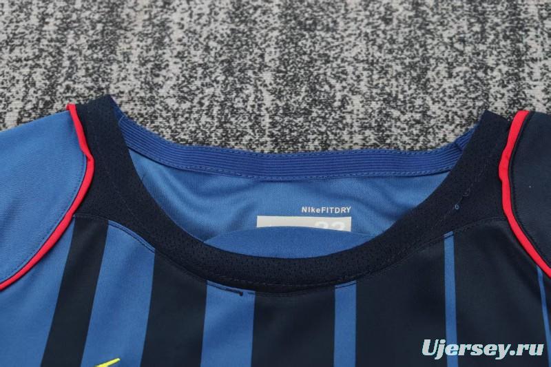 Retro Kids 04/05 Barcelona Away Jersey