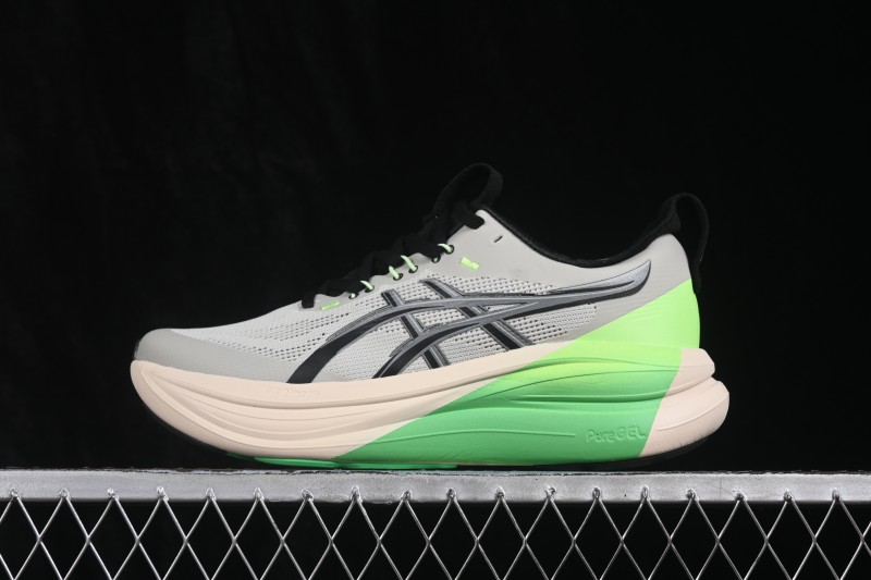 Asics Gel-Nimbus 28 Retro Breathable Cushioned Running Shoes for Men - 1011C267-020