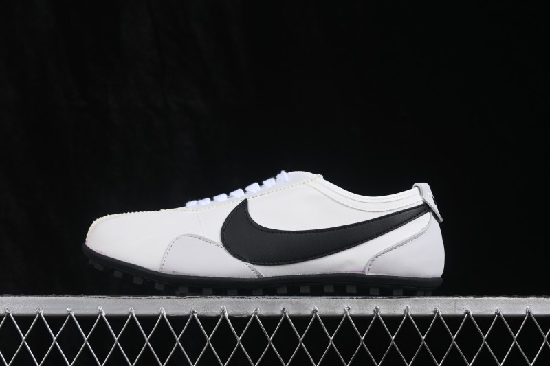 Nike Moon Shoe SP Lifestyle Low-Top Sneakers with Thin Sole - II0407-001