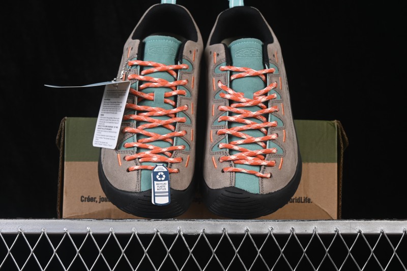 Keen Jasper Retro Outdoor Sneakers with Street Style Vibes - F.C3
