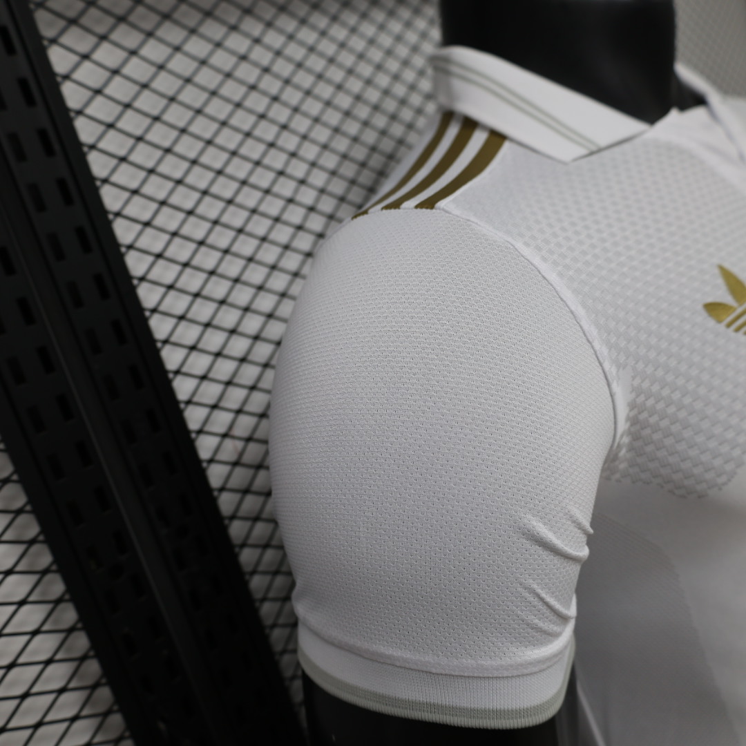Player Version 26/27 Real Madrid Polo Collar Special Edition Jersey