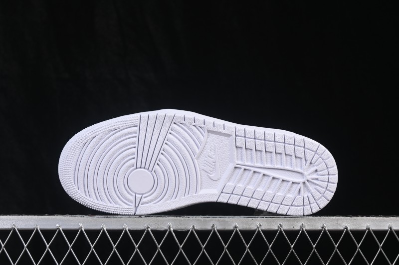 Nike Travis Scott x Air Jordan 1 Low OG Retro Sneakers with Reverse Swoosh Design - TD1228-111