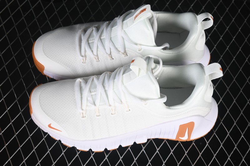 Nike Free Metcon 6 Training Shoes with Mesh Upper and Flexible Cushioning - FJ7126-103
