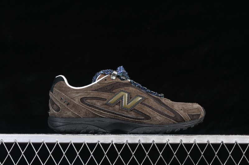 New Balance 204 Retro Running Shoes with Breathable Mesh Upper for Casual Sport - U204LBC1