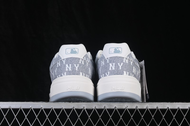 New York MLB Chunky Liner Pocket Monogram Sneakers with Elevated Thick Sole - 3ASXM026N50BLS