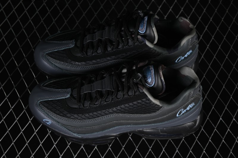 Nike Air Max 95 Retro Running Shoes with Cushioned Air Sole - FB2709-002