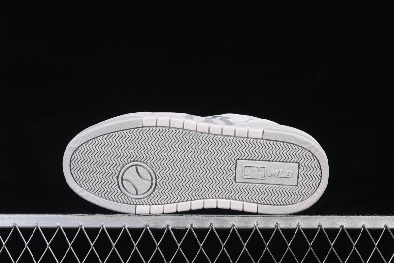 NY MLB Bigball Chunky Liner Denim Monogram New York Yankees Elevated Casual Sneakers - 3ASXM046N50GRL
