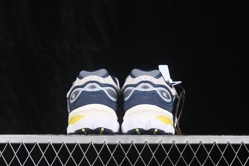 Asics Gel-NYC 2.0 Retro Running Shoes with Breathable Mesh and Suede Upper - 1203A895-020