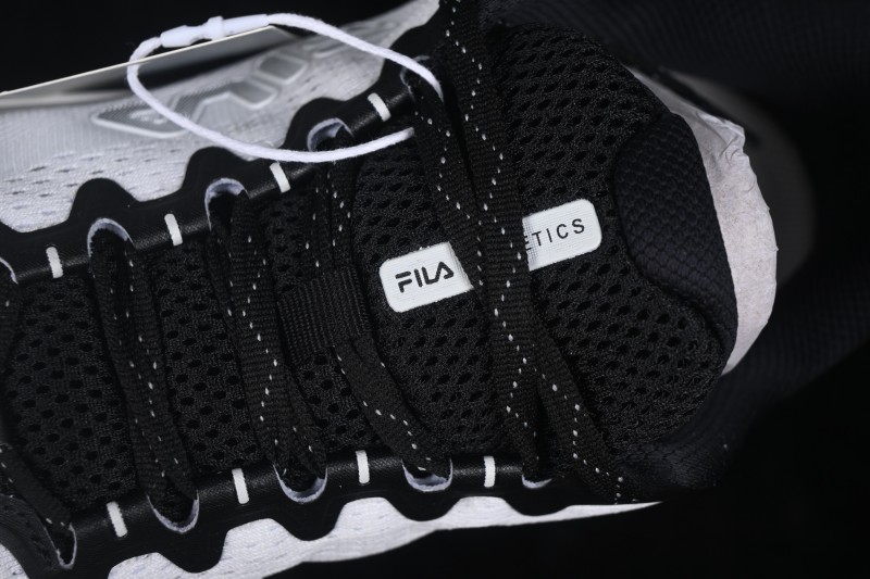 Fila Nuvole 4 Run Running Shoes with Lightweight Cushioning and Breathable Mesh - A12M621103FBB