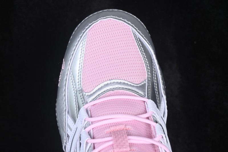 Adidas WMC3 Running Shoes with Breathable Upper and Cushioned Sole - 1203A879-102