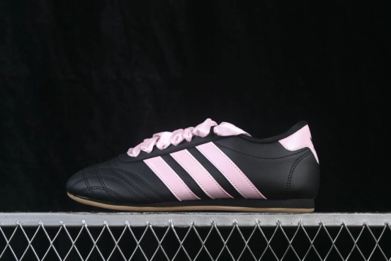 Adidas Originals Taekwondo Low-Top Training Shoes with Full-Foot Grip and Cushioned Comfort - JS1615
