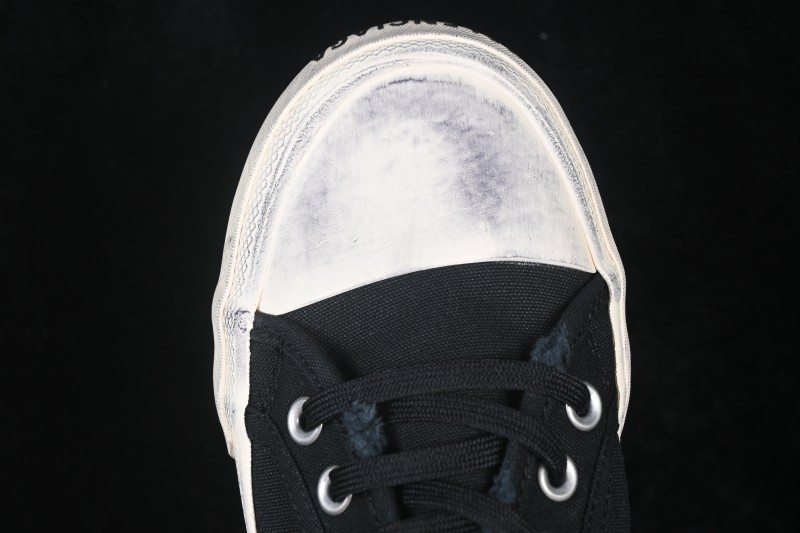 Balenciaga Paris Low Top Lace-Up Distressed Fashion Sneakers - W3RR51099