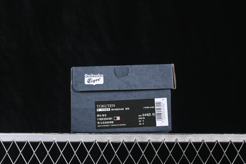 Onitsuka Tiger Tokuten Low-Top Casual Sneakers 1183C254-001