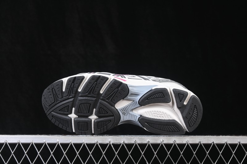 Asics Gel-Stratus MC Retro Casual Sneakers - 1203B049-101