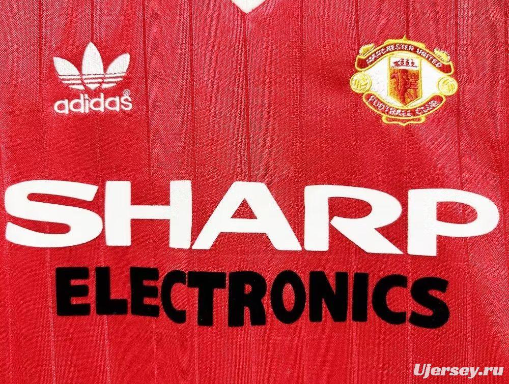 Retro 82/83 Manchester United Home Long Sleeve Jersey