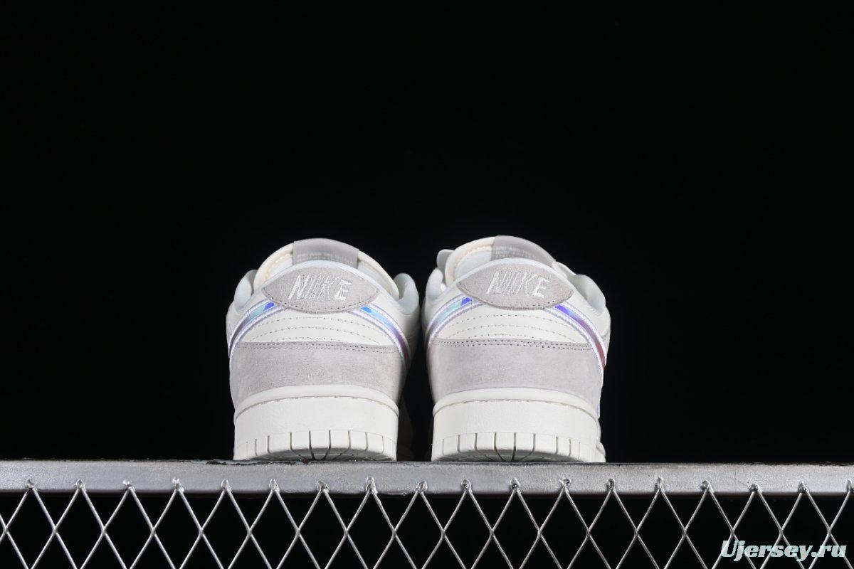 Nk Dunk Low "Iridescent Swoosh" Beige Rainbow SB Low-Top Sneakers