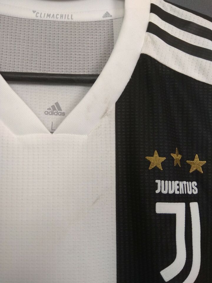 Player Version Retro 18/19 Juventus Home Jersey