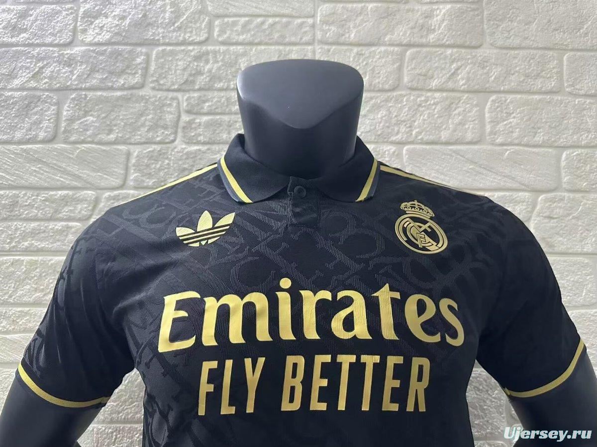 Player Version 24/25 Real Madrid Black Special Pre-Match Jersey