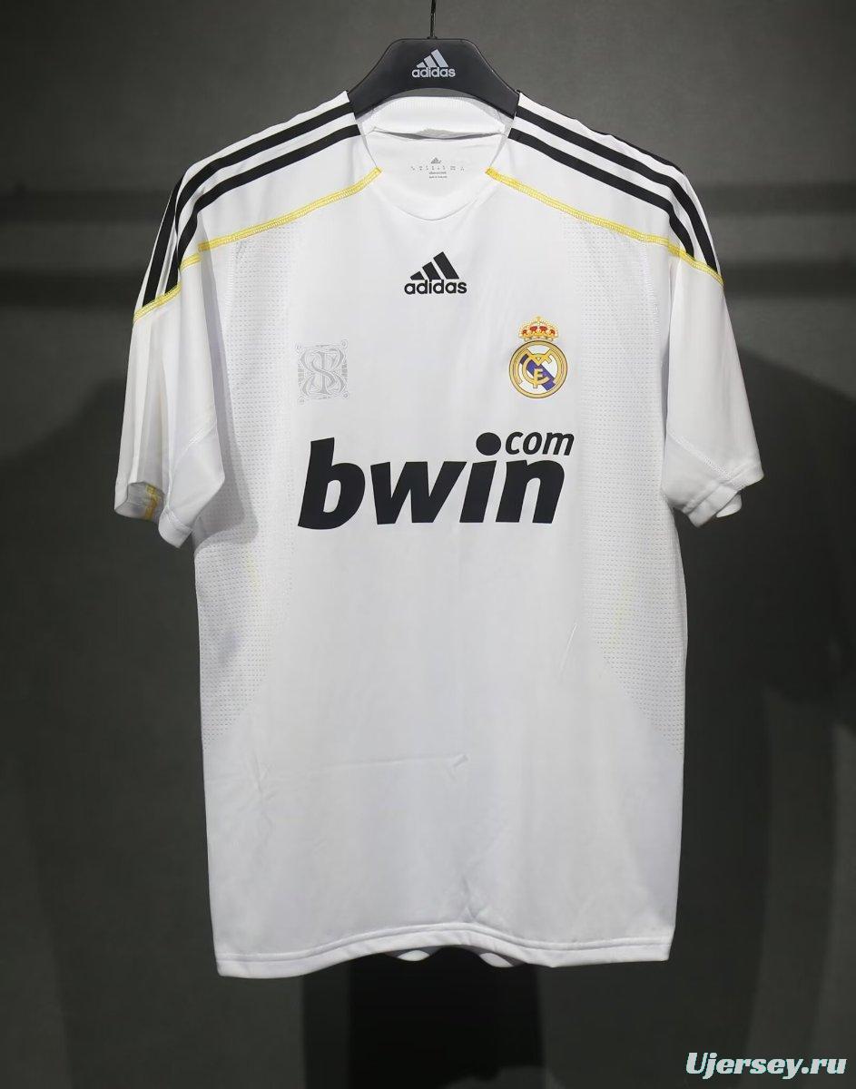 Player Version Retro 09/10 Real Madrid Home Jersey