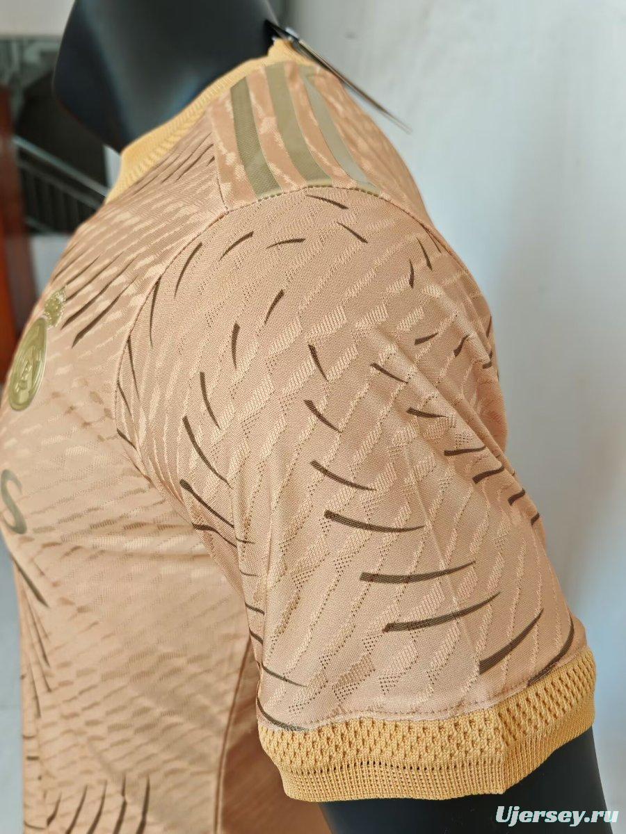 Player Version 24/25 Real Madrid Golden Special Jersey