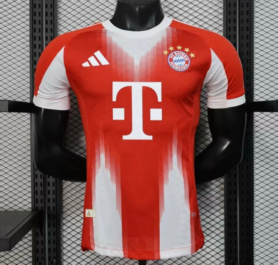 Player Version 25/26 Bayern Munich Home Jersey